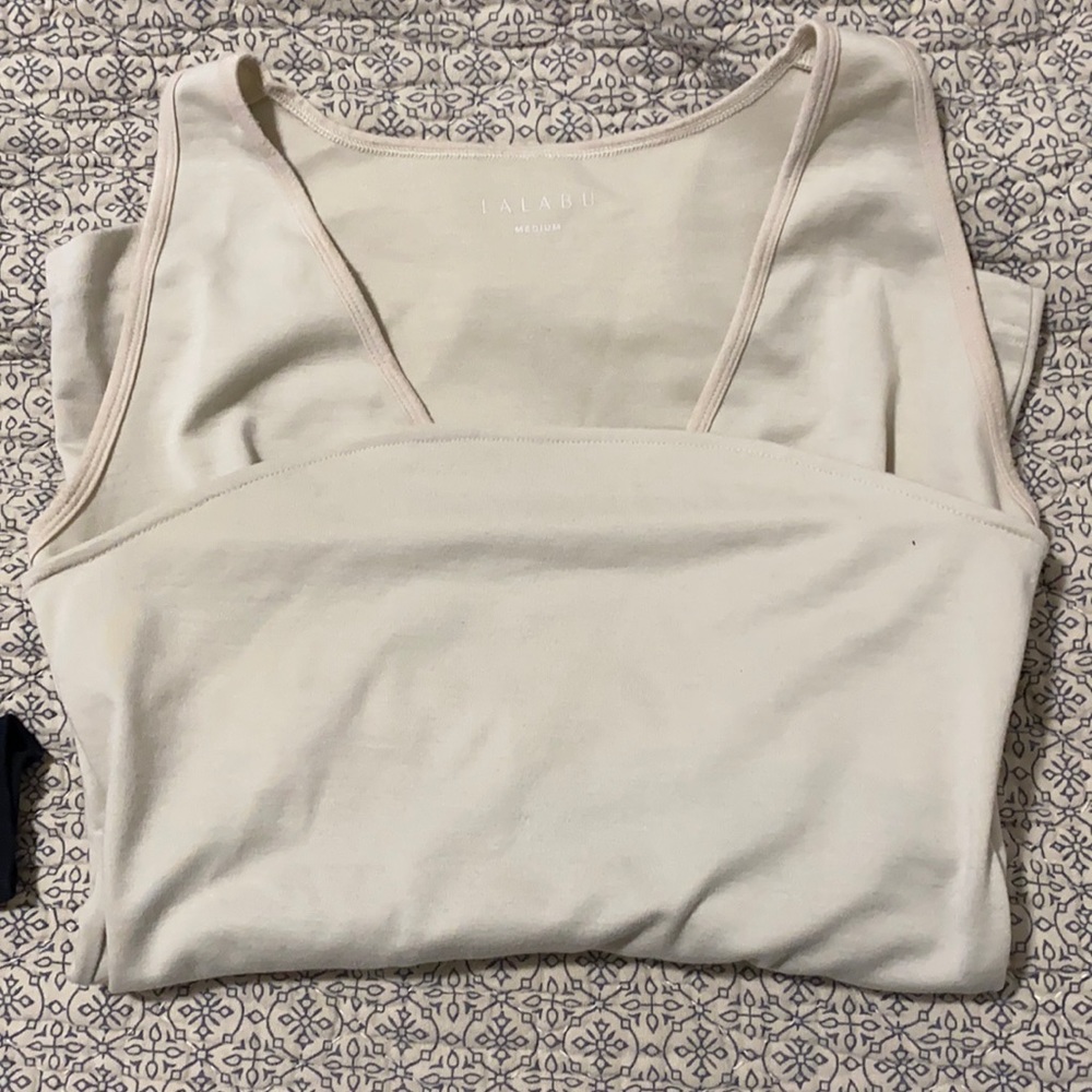 Lalabu soothe shirt in great condition